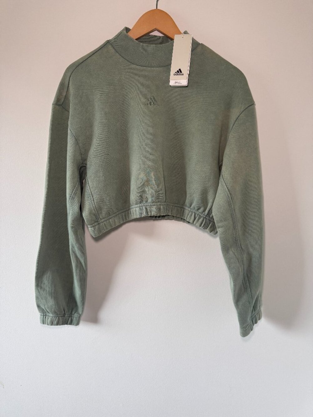 Adidas ALL SZN Fleece Washed Cropped Sweatshirt Silver Green M NWT